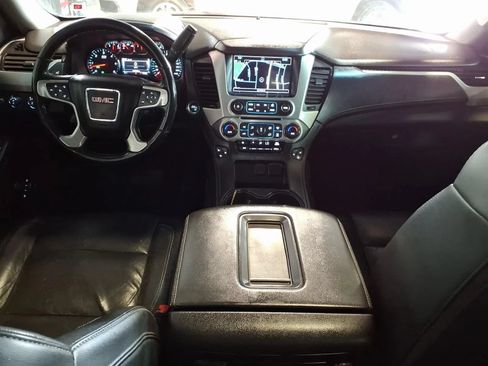 Used 2018 GMC Yukon SLT w/ Premium Edition AWD/4WD image 19
