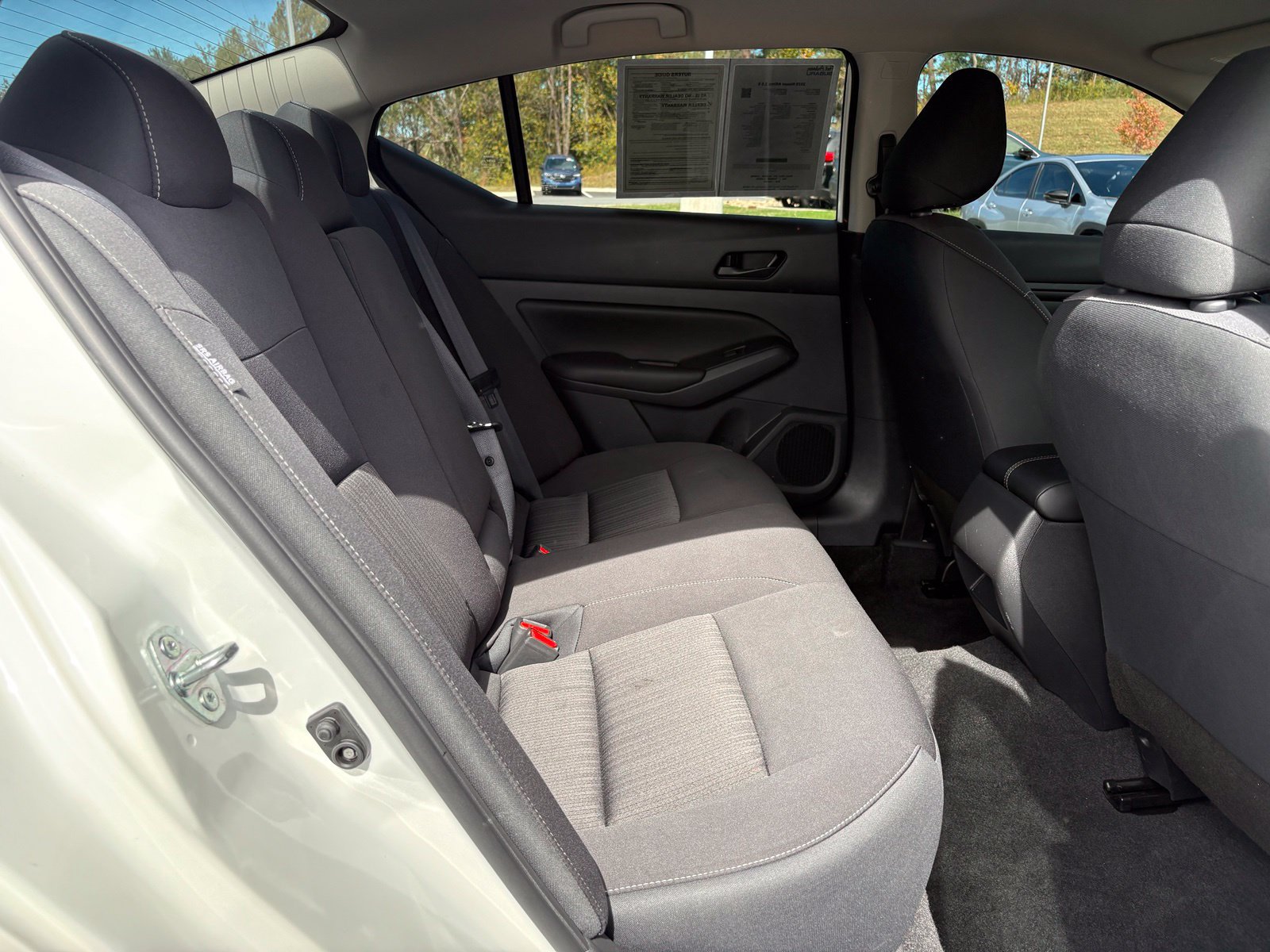 Used 2025 Nissan Altima 2.5 S FWD image 28