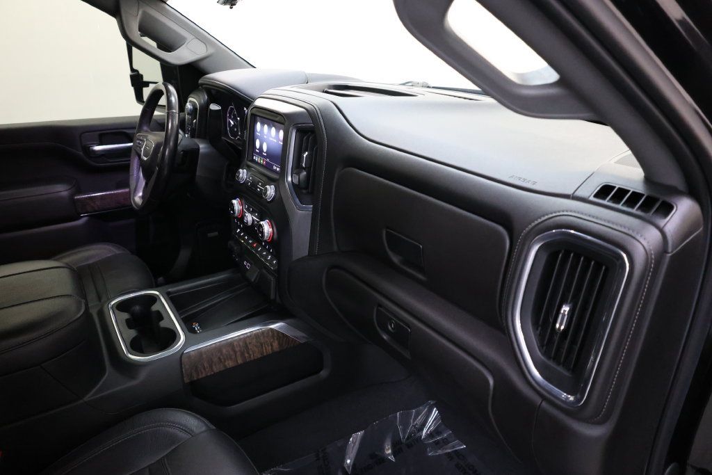 Used 2023 GMC Sierra 2500 Denali w/ Denali Black Diamond Edition AWD/4WD image 93
