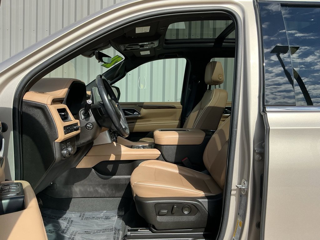 Used 2021 Chevrolet Tahoe Premier AWD/4WD image 9