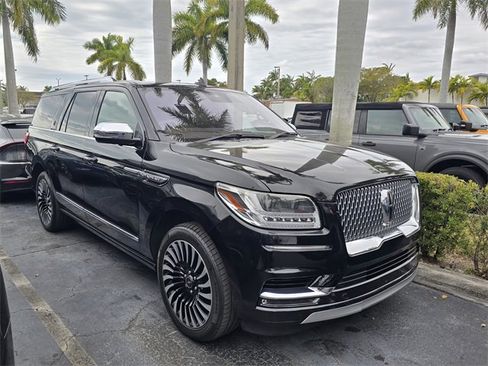 Used 2018 Lincoln Navigator L Black Label image 2
