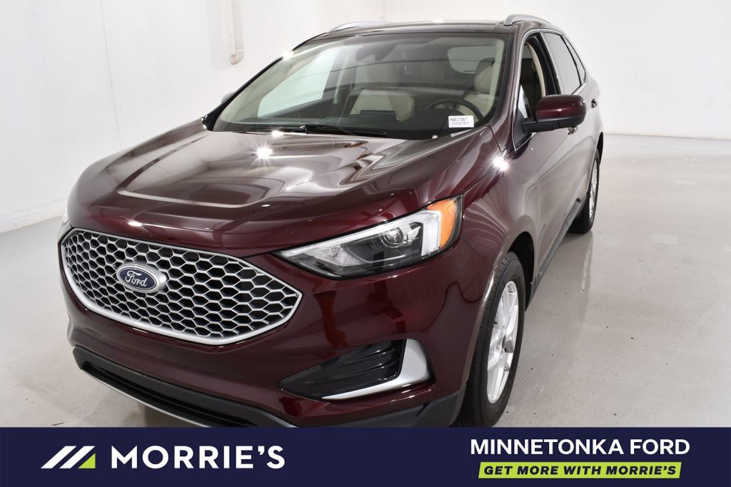 Used 2023 Ford Edge SEL AWD/4WD image 2