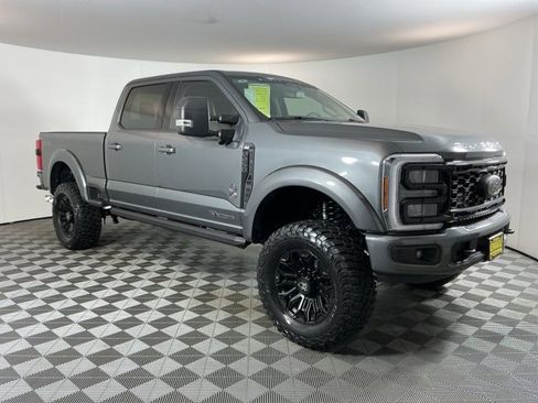 New 2026 Ford F250 XLT w/ XLT Premium Package image 3