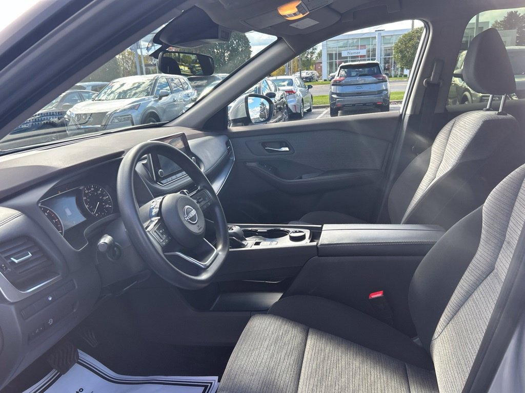 Certified 2023 Nissan Rogue SV AWD/4WD image 13