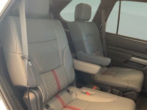 Used 2026 Toyota Sequoia Capstone AWD/4WD image 43
