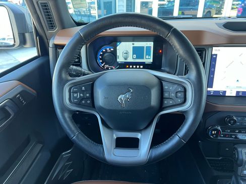 Used 2024 Ford Bronco Outer Banks AWD/4WD image 21