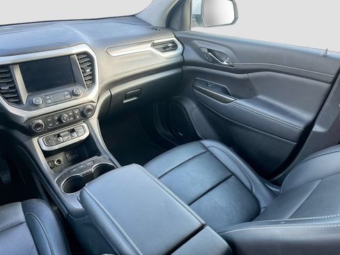 Used 2023 GMC Acadia SLT FWD image 24