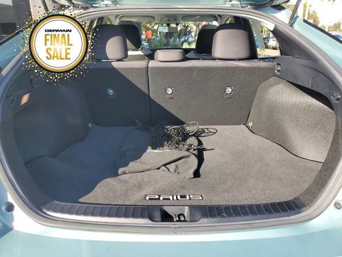 Certified 2016 Toyota Prius Three image 19