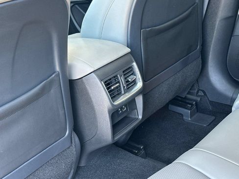 Used 2023 INFINITI QX50 Luxe FWD image 15