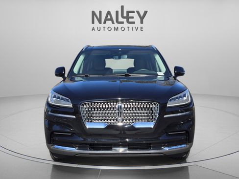 Used 2024 Lincoln Aviator Reserve w/ Elements Package Plus image 9