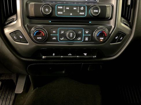 Used 2018 Chevrolet Silverado 3500 LT w/ LT Convenience Package image 15