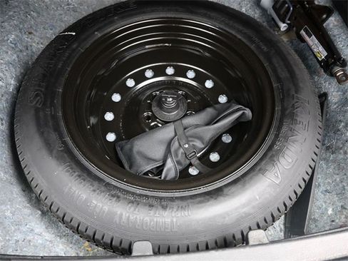 Used 2020 Honda CR-V EX-L image 16