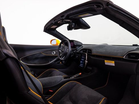 New 2026 McLaren Artura Spider image 22