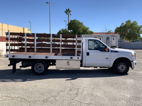Used 2015 Ford F350 XL w/ Power Equipment Group RWD image 9