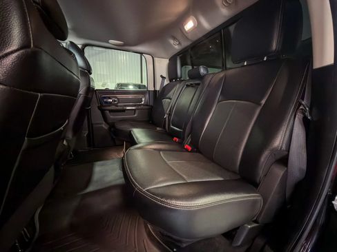 Used 2018 RAM 2500 Laramie w/ Sport Appearance Group AWD/4WD image 12