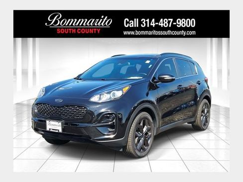 Used 2021 Kia Sportage S AWD/4WD image 1