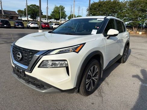 Used 2022 Nissan Rogue SV FWD image 8