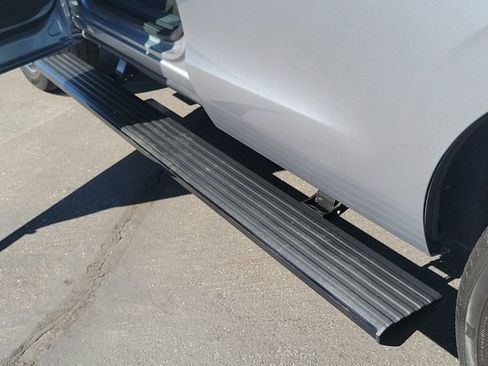 Certified 2022 Ford Expedition Limited image 17