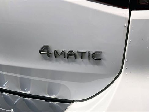 Certified 2023 Mercedes-Benz EQB 300 4MATIC image 9