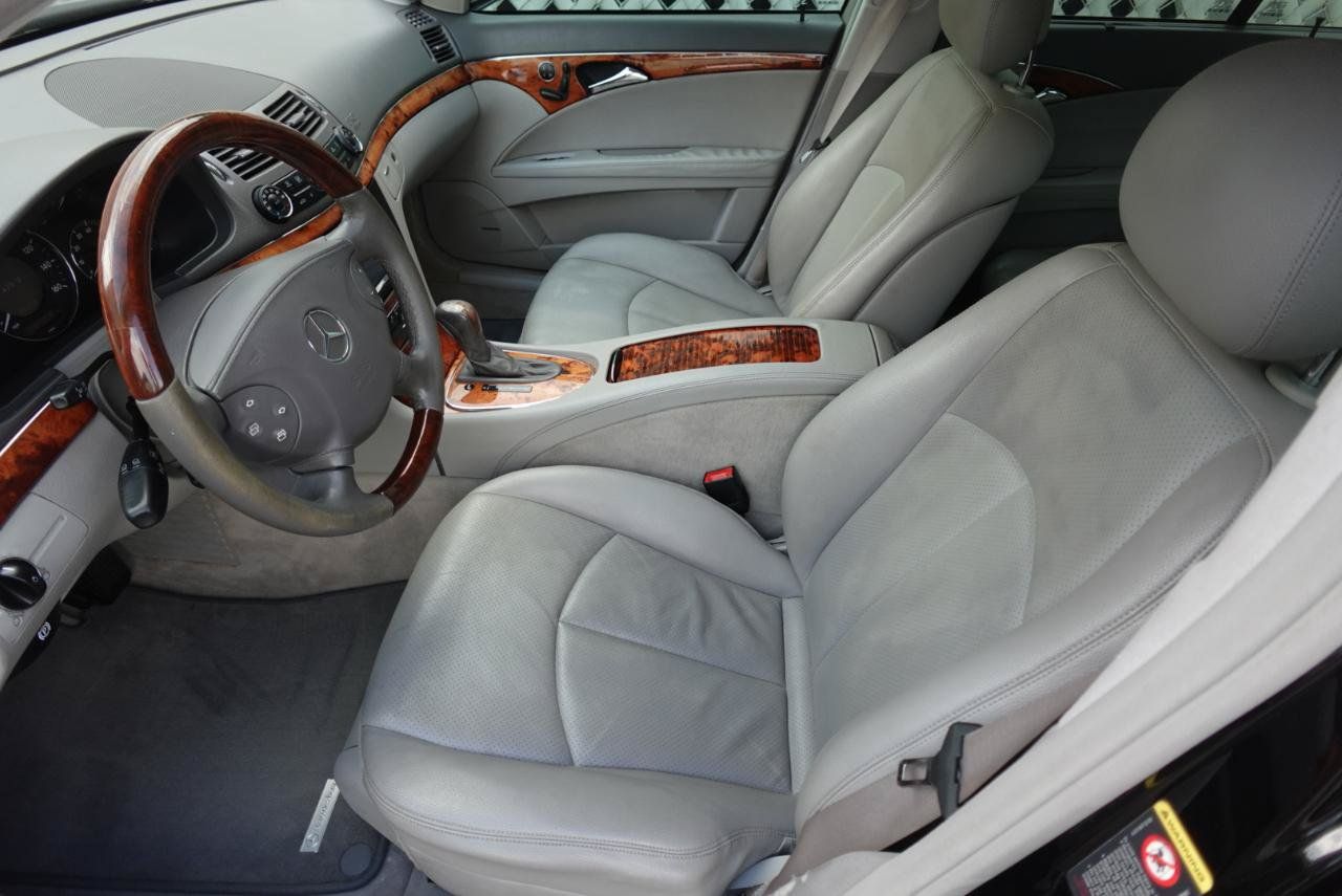 Used 2005 Mercedes-Benz E 320 Sedan image 18
