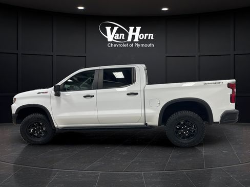 Used 2024 Chevrolet Silverado 1500 ZR2 w/ ZR2 Bison Edition AWD/4WD image 4
