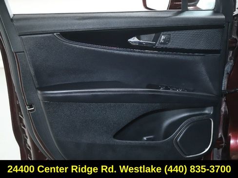 Certified 2022 Lincoln Nautilus AWD image 15