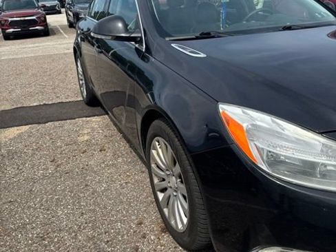 Used 2013 Buick Regal Premium FWD image 2