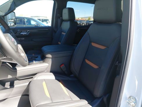New 2026 GMC Sierra 1500 AT4 w/ AT4 Premium Package image 24