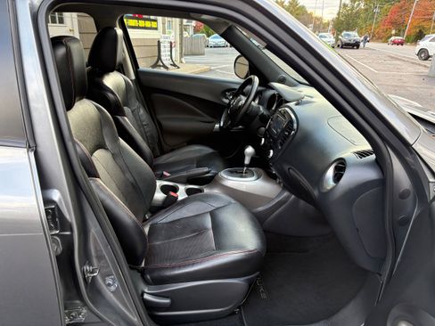 Used 2013 Nissan Juke SL image 24