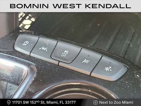 Used 2021 Chevrolet TrailBlazer ACTIV w/ Driver Confidence Package image 23