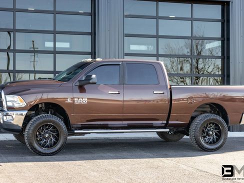 Used 2014 RAM 2500 SLT AWD/4WD image 3