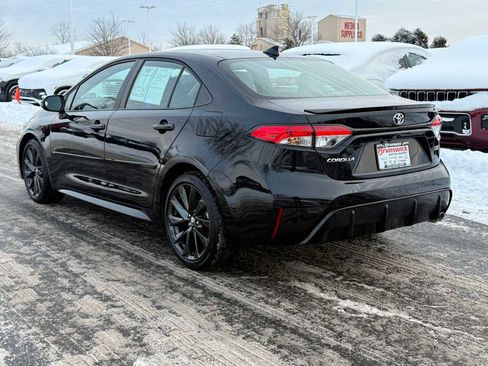 Used 2023 Toyota Corolla SE image 6
