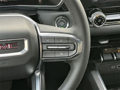 New 2026 GMC Canyon Elevation image 10