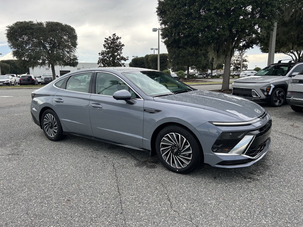 New 2027 Hyundai Sonata Blue FWD image 1