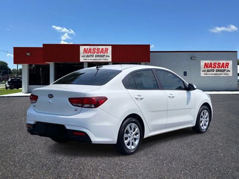 Used 2019 Kia Rio S FWD image 4
