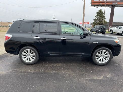 Used 2009 Toyota Highlander Limited AWD/4WD image 35