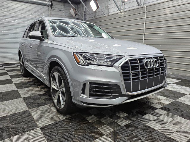 Used 2021 Audi Q7 3.0T Premium Plus w/ Premium Plus Package AWD/4WD image 5