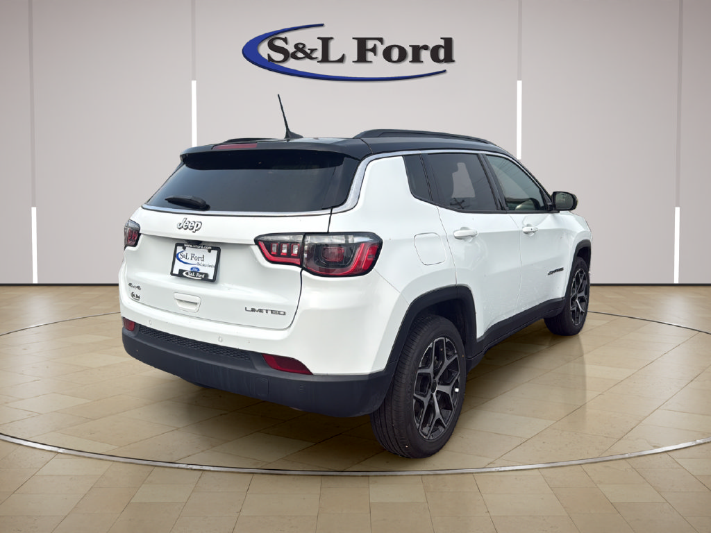 Used 2025 Jeep Compass Limited AWD/4WD image 7