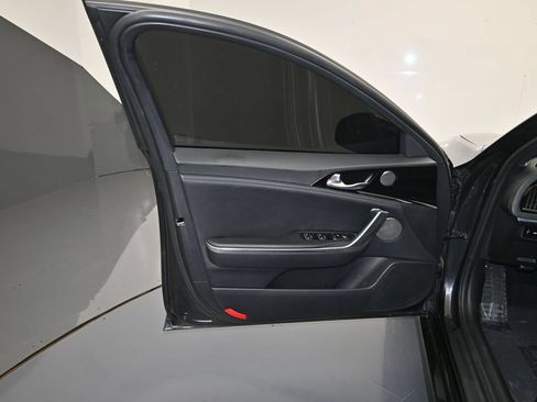 Used 2023 Kia Stinger GT-Line w/ Sun & Sound Package RWD image 10