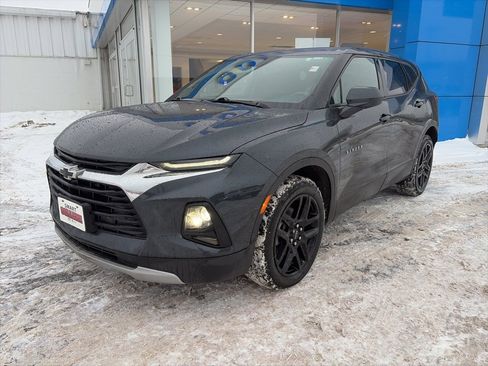 Used 2019 Chevrolet Blazer LT image 2