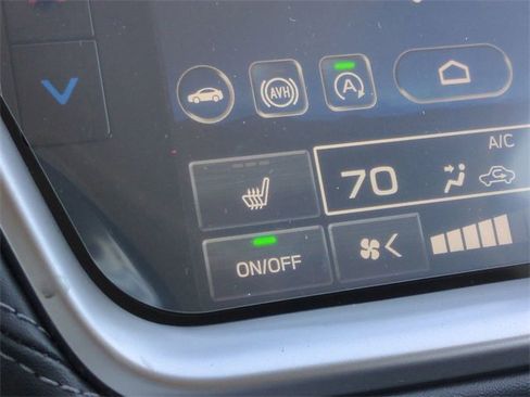 New 2025 Subaru Outback Premium image 22