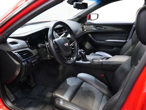 Used 2019 Cadillac CTS V w/ Carbon Fiber Package image 34