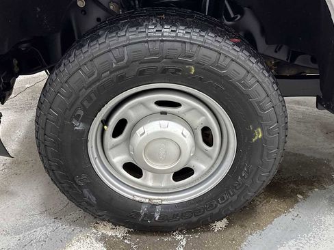 Used 2017 Ford F250 XL w/ Power Equipment Group image 10