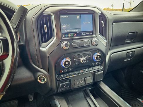 Used 2020 GMC Sierra 2500 AT4 w/ AT4 Premium Package image 27