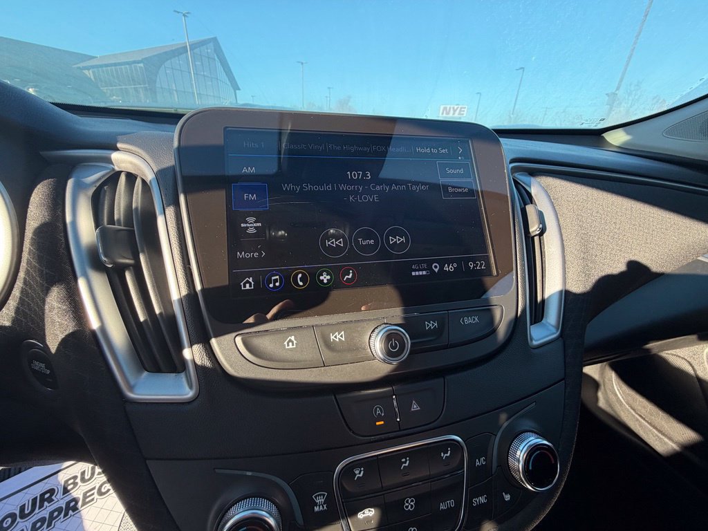 Used 2025 Chevrolet Malibu LT FWD image 18