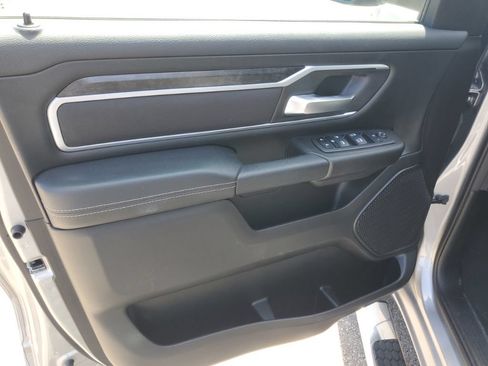 Used 2023 RAM 1500 Big Horn AWD/4WD image 8