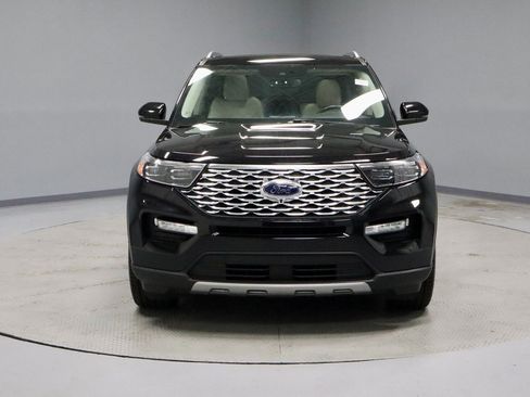 Certified 2023 Ford Explorer Platinum w/ Class IV Trailer Tow Package image 7