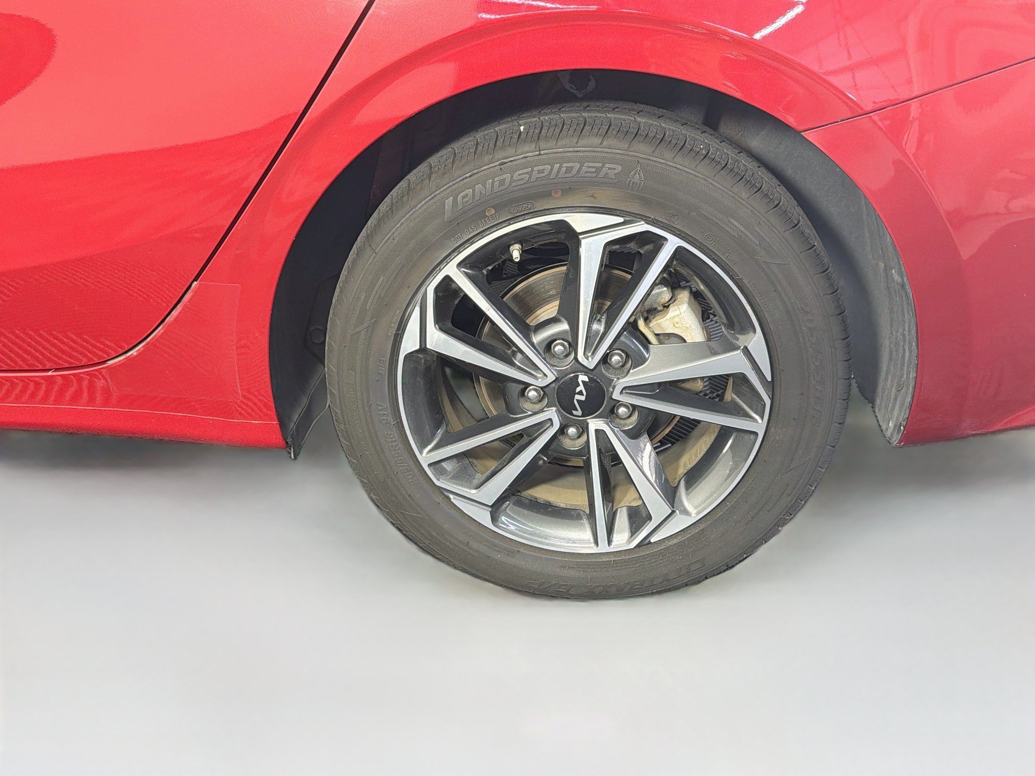 Used 2024 Kia Forte LXS FWD image 11
