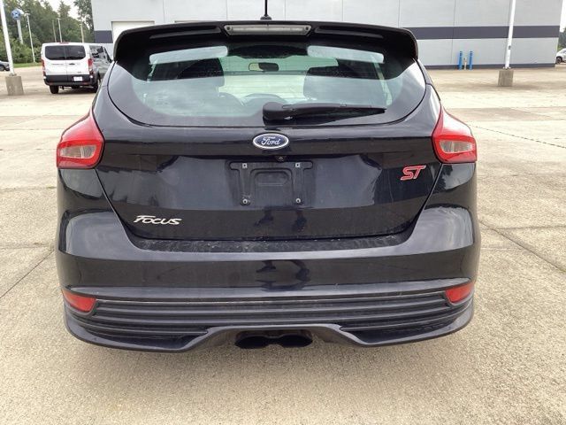 Used 2017 Ford Focus ST FWD image 14