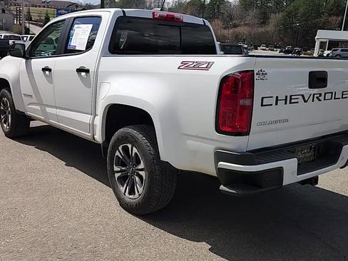 Used 2022 Chevrolet Colorado Z71 image 6